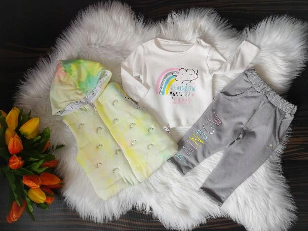 Komplet niemowlęcy z kamizelką