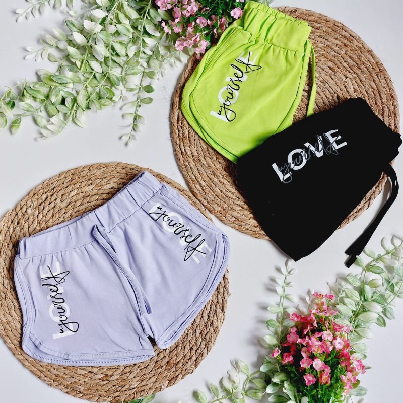 Krótkie spodenki Love