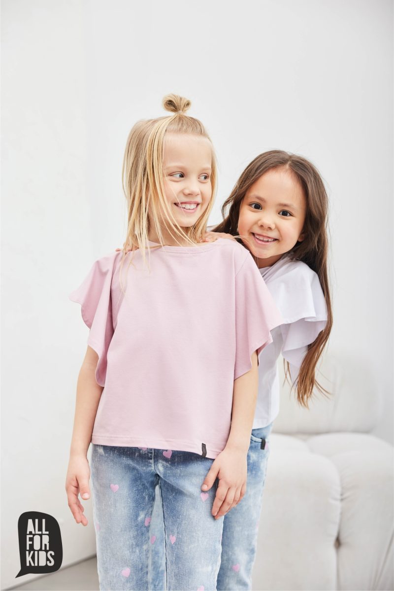 Bluzka różowa falbankowe rękawy