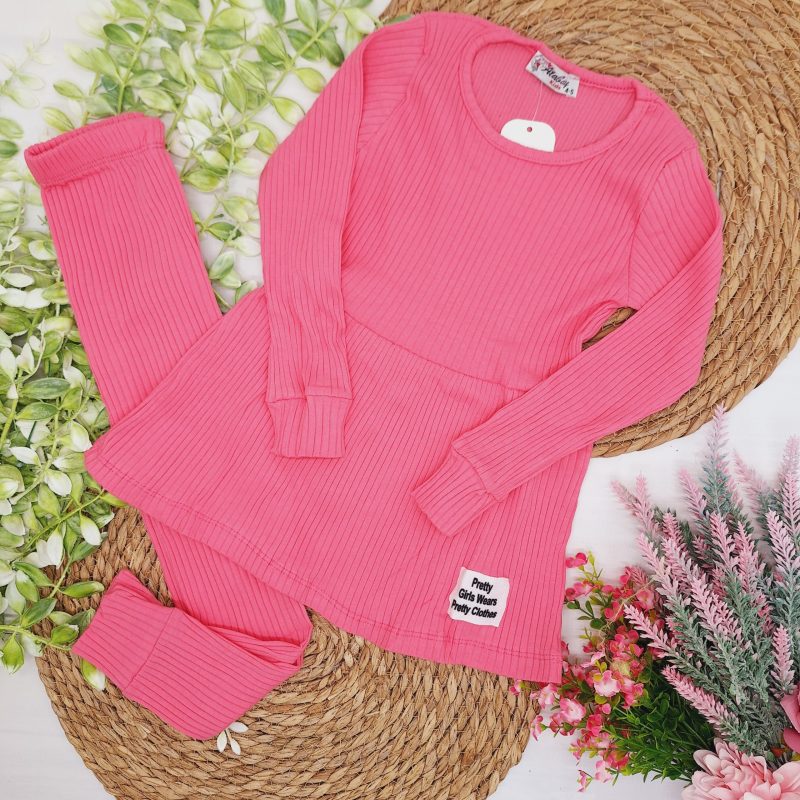 Komplet prążkowany tunika i leginsy różowy
