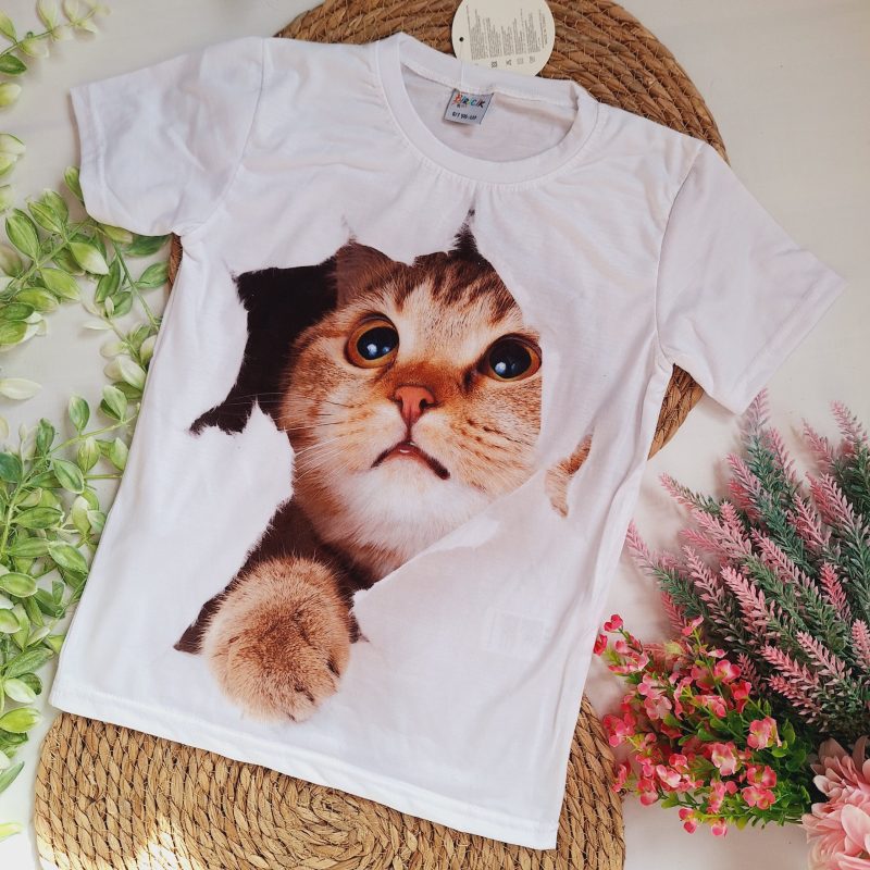 Biała koszulka z kotkiem