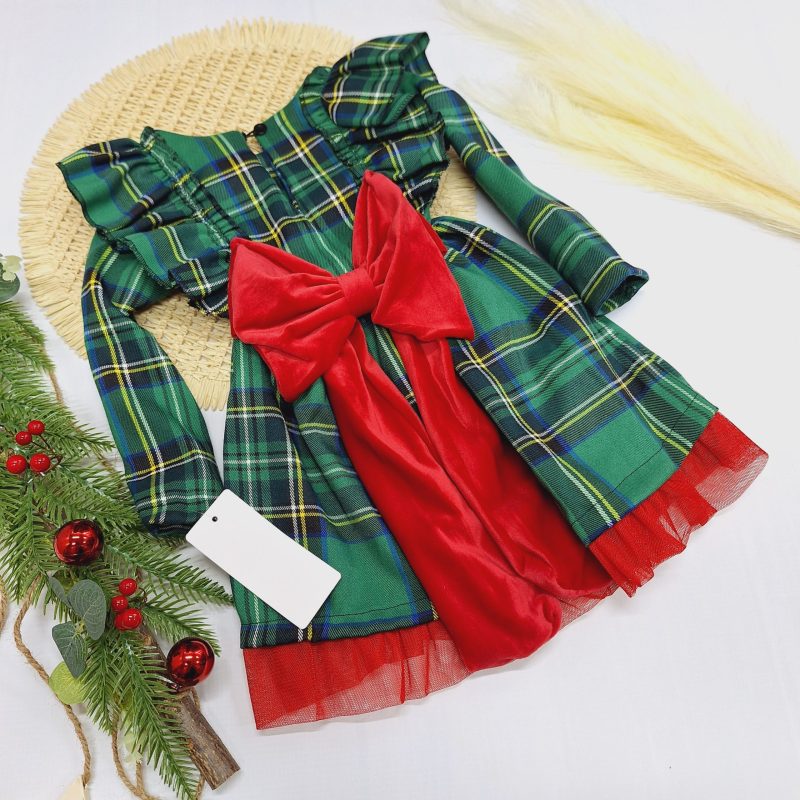 Zielona sukienka w krateczkę